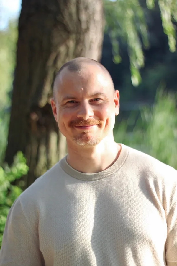 Piotr Fester, Registered Psychotherapist (Qualifying)